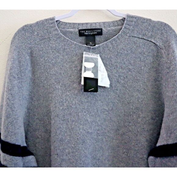 The Men’s Store Bloomingdale's Sz XL Grey Cashmere Striped Sleeves Sweater $148 - Picture 3 of 11